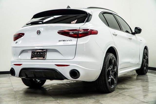 2023 Alfa Romeo Stelvio Veloce AWD - 22930127 - 11