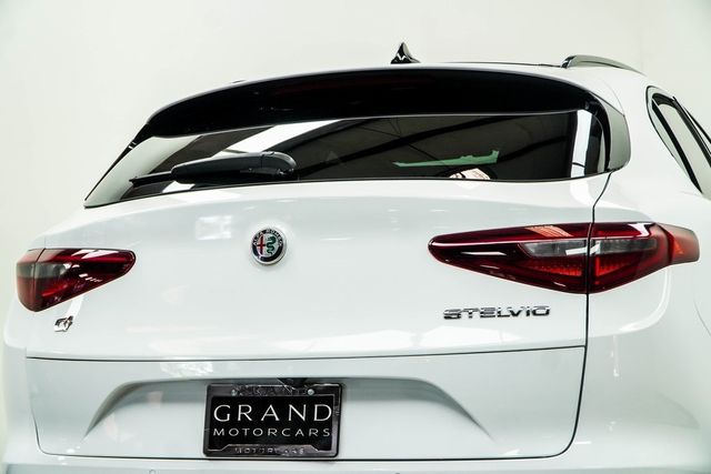 2023 Alfa Romeo Stelvio Veloce AWD - 22930127 - 12