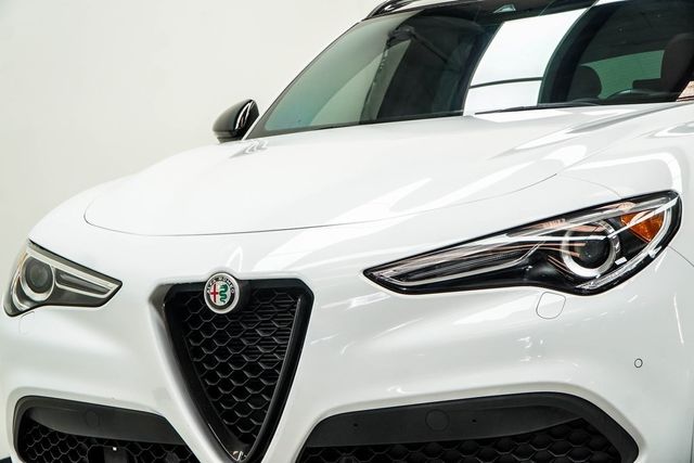 2023 Alfa Romeo Stelvio Veloce AWD - 22930127 - 1