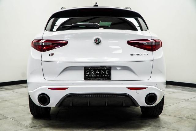 2023 Alfa Romeo Stelvio Veloce AWD - 22930127 - 8