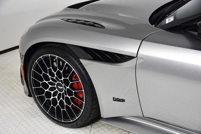 2023 Aston Martin DBS  - 22337588 - 8