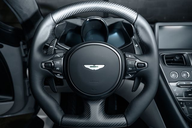 2023 Aston Martin DBS 2023.5 Coupe 770 Ultimate - 22920057 - 11