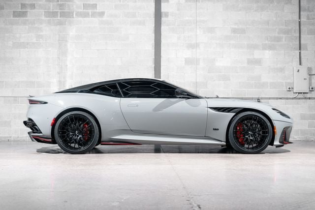 2023 Aston Martin DBS 2023.5 Coupe 770 Ultimate - 22920057 - 1