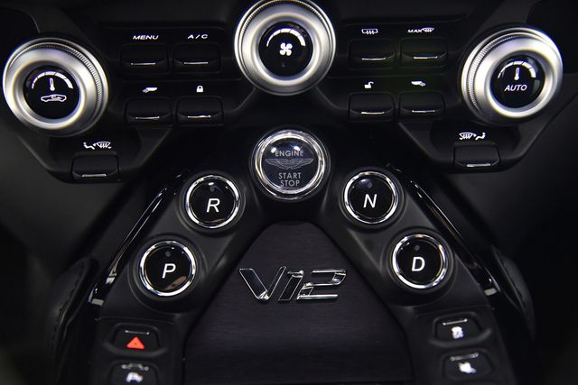 2023 Aston Martin Vantage V12 Coupe  - 22258999 - 24