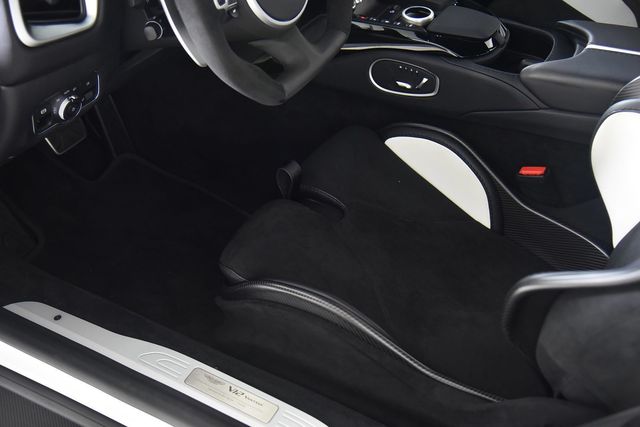 2023 Aston Martin Vantage V12 Coupe  - 22258999 - 25