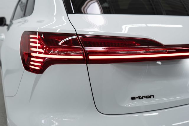 2023 Audi e-tron Premium Plus quattro - 22348367 - 54