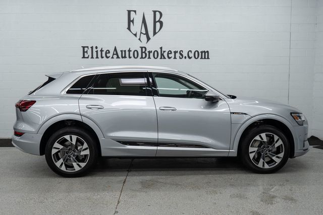 2023 Audi e-tron Premium Plus quattro - 22355184 - 3