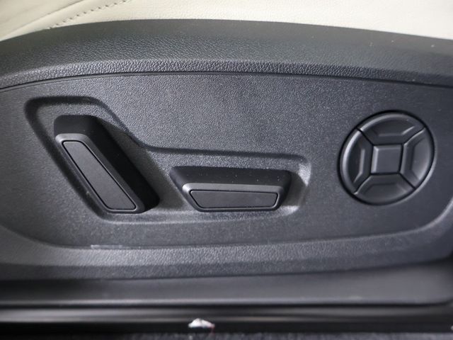 2023 Audi Q3 S line Premium 45 TFSI quattro - 22933865 - 33