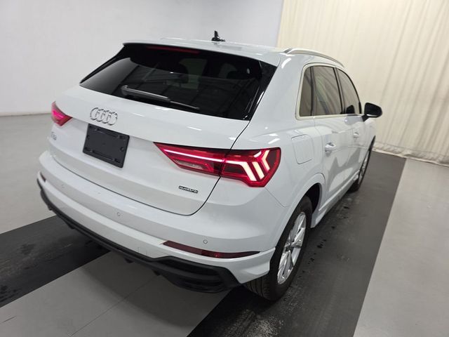 2023 Audi Q3 S line Premium 45 TFSI quattro - 22933865 - 3