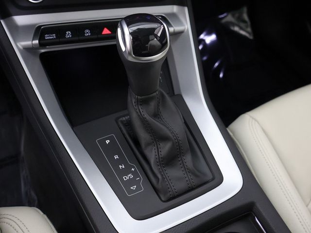 2023 Audi Q3 S line Premium 45 TFSI quattro - 22933865 - 50