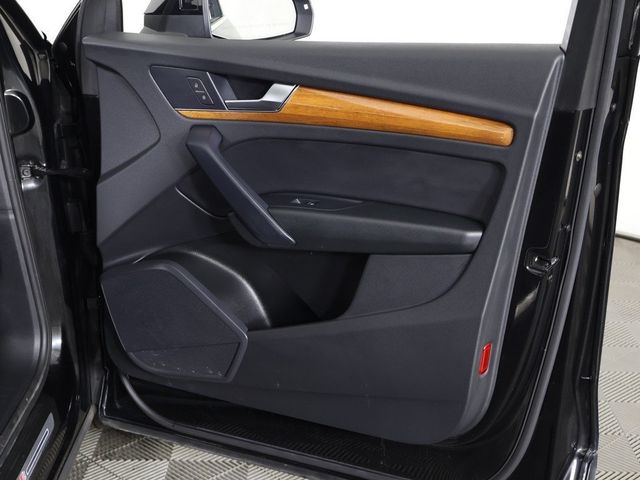 2023 Audi Q5 S line Premium 45 TFSI quattro - 22935535 - 24