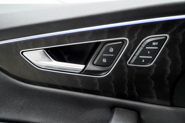 2023 Audi Q8 Prestige 55 TFSI quattro - 22893011 - 44