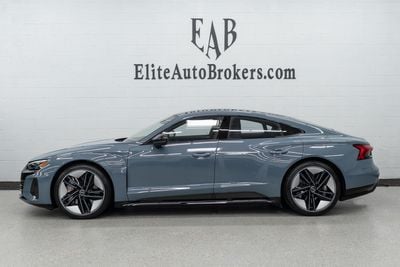 2023 Audi RS e-tron GT - WAUBHBFW2P7903189