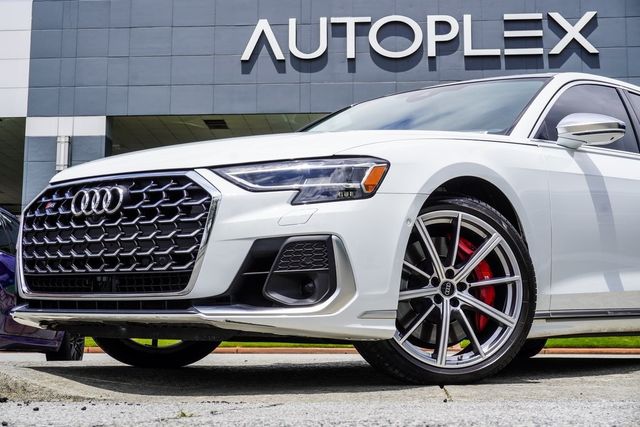2023 Audi S8 4.0 TFSI - 22893196 - 1