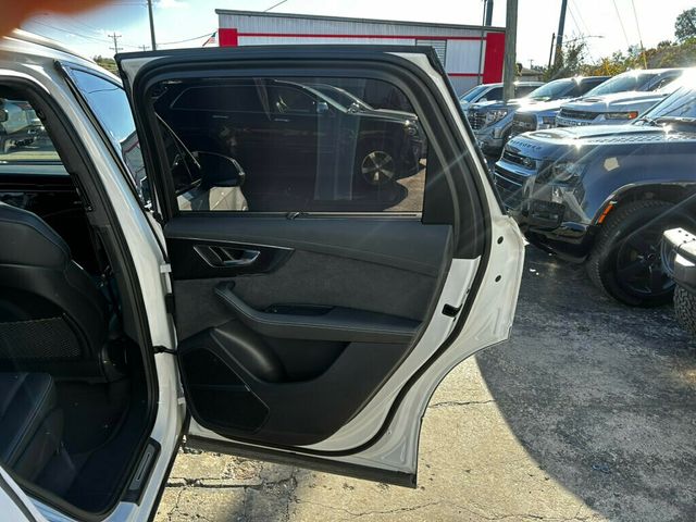 2023 Audi SQ7 LocalTrade/Prestige/LuxuryPkg/ExecutivePkg/BlackOpticsPkg/NAV - 22939888 - 17
