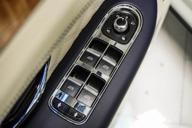 2023 Bentley Bentayga Azure AWD - 22923920 - 26