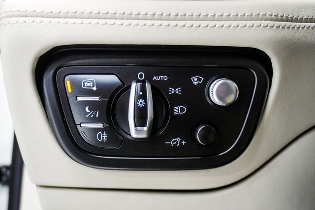 2023 Bentley Bentayga Azure AWD - 22923920 - 27