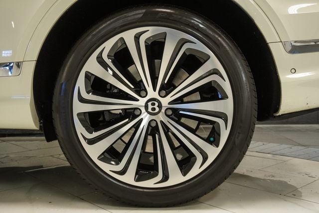 2023 Bentley Bentayga Azure AWD - 22923920 - 41