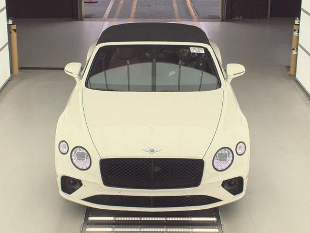 2023 Bentley Continental GT Azure Convertible - 22809894 - 2