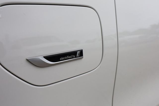 2023 BMW 3 SERIES 330E - 22911059 - 9