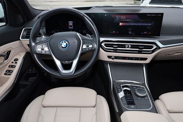 2023 BMW 3 SERIES 330E - 22911059 - 19