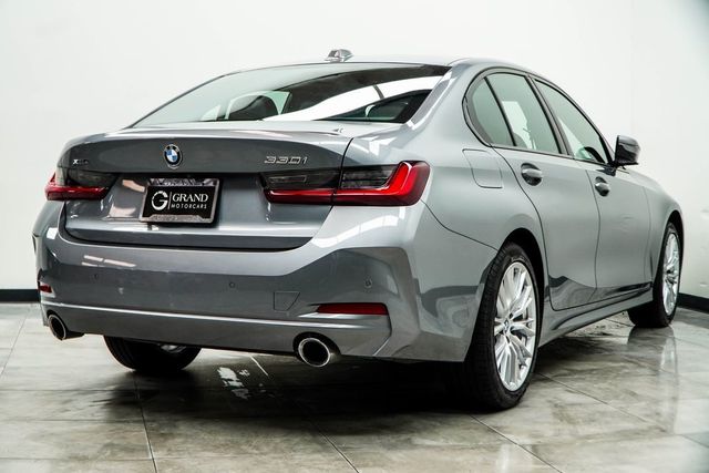 2023 BMW 3 Series 330i xDrive - 22903676 - 11