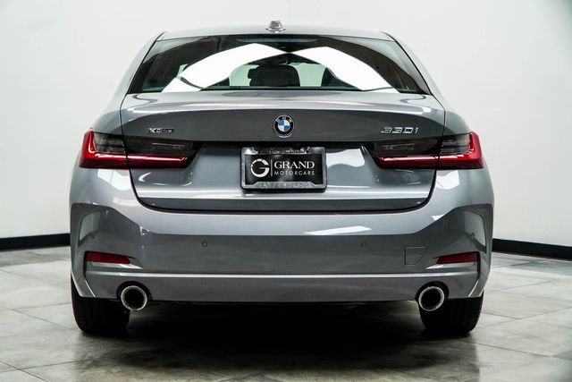 2023 BMW 3 Series 330i xDrive - 22903676 - 8