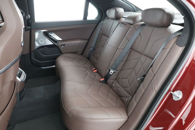 2023 BMW 7 Series 740i w/ B&W Diamond Surround Sound & Driving Assistance Pro. Pkg - 22834047 - 20