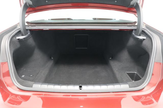 2023 BMW 7 Series 740i w/ B&W Diamond Surround Sound & Driving Assistance Pro. Pkg - 22834047 - 23