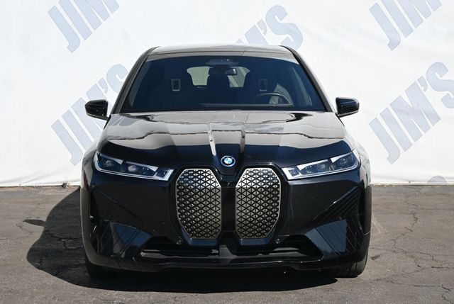 2023 BMW iX M60 AWD - 22939587 - 1