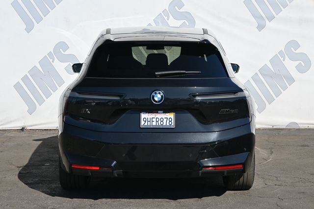 2023 BMW iX M60 AWD - 22939587 - 4