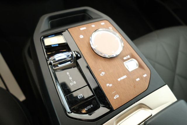 2023 BMW iX M60 SAV with Perforated Leather & Executive Package - 22902202 - 13
