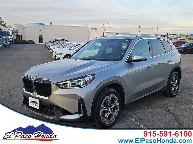 2023 BMW X1 28i's photo