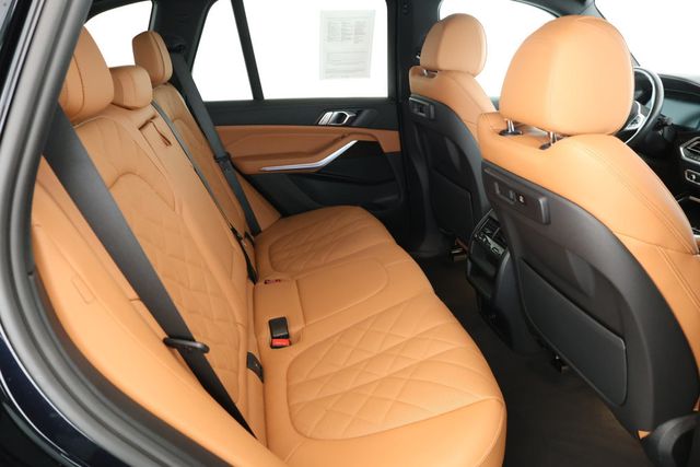 2023 BMW X5 xDrive45e Plug-In Hybrid w/ M Sport & Parking Assist. Pkgs & HUD - 22933360 - 21