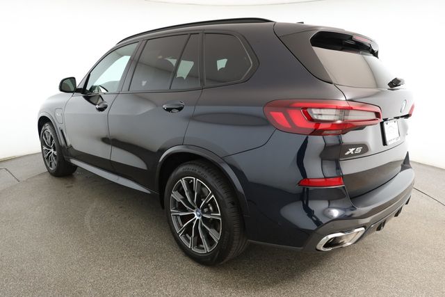 2023 BMW X5 xDrive45e Plug-In Hybrid w/ M Sport & Parking Assist. Pkgs & HUD - 22933360 - 5