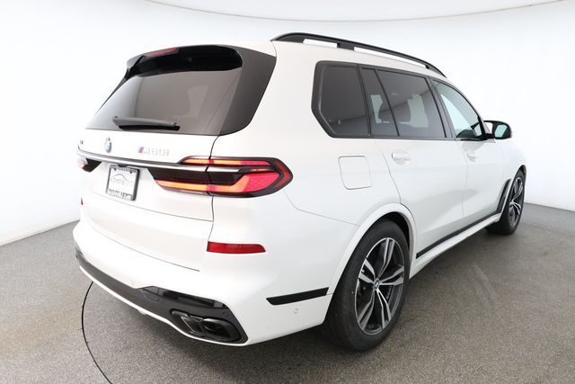 2023 BMW X7 M60i SAV w/ Executive & Driving Assistance Professional Packages - 22873845 - 3