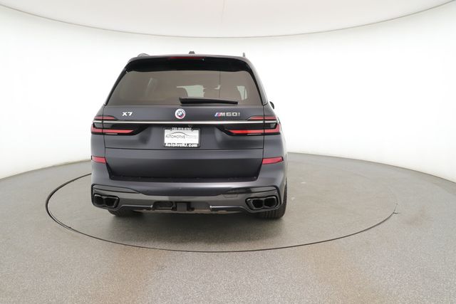 2023 BMW X7 M60i SAV with Full Merino Leather & Driving Assistance Pro. Pkg - 22828715 - 3