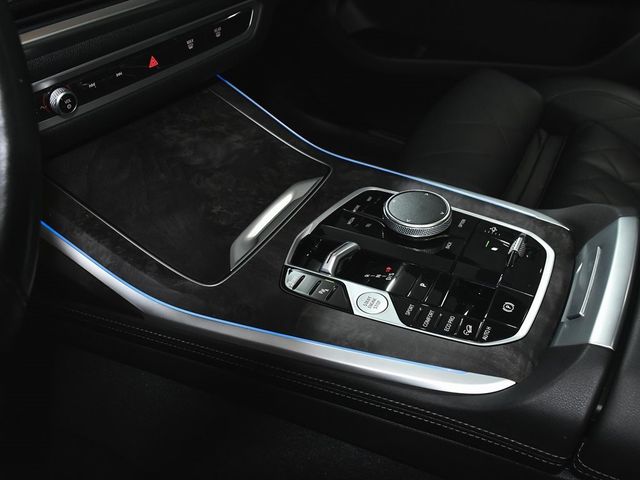 2023 BMW X7 xDrive40i - 22936652 - 45