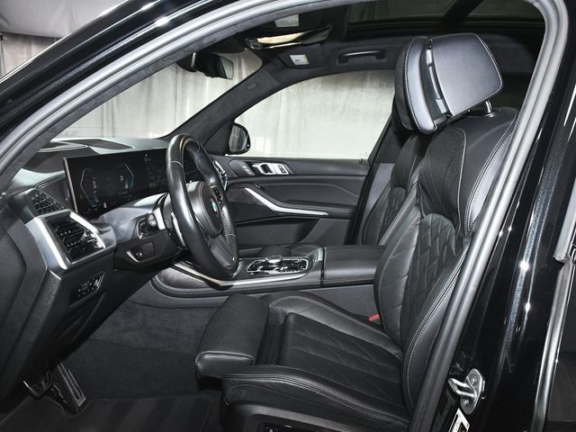 2023 BMW X7 xDrive40i - 22936652 - 51