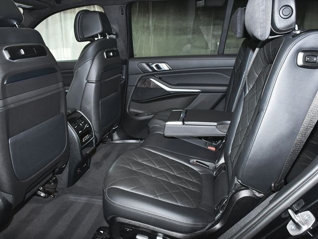 2023 BMW X7 xDrive40i - 22936652 - 55