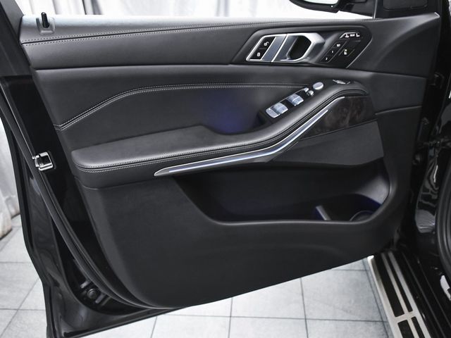 2023 BMW X7 xDrive40i - 22936652 - 8