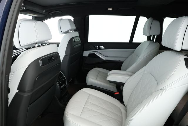2023 BMW X7 xDrive40i SAV with M Sport,Premium & Climate Comfort Packages - 22915766 - 19