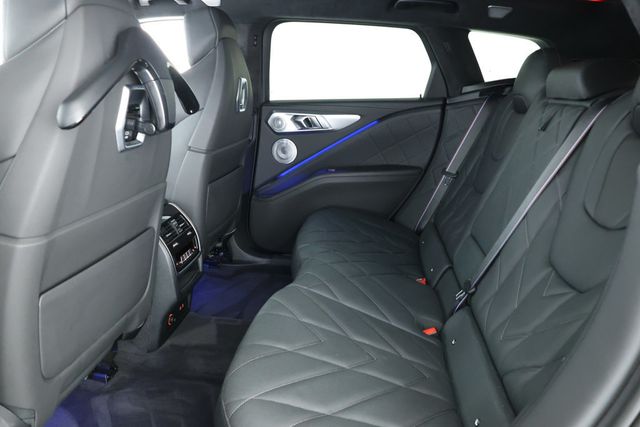 2023 BMW XM w/ Bowers & Wilkins Diamond Surround Sound + M Driver's Package - 22920864 - 22