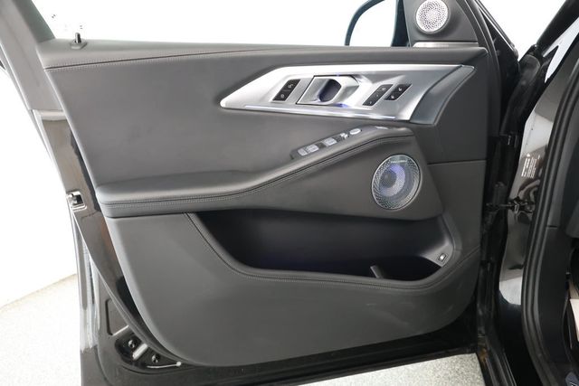 2023 BMW XM w/ Bowers & Wilkins Diamond Surround Sound + M Driver's Package - 22920864 - 8