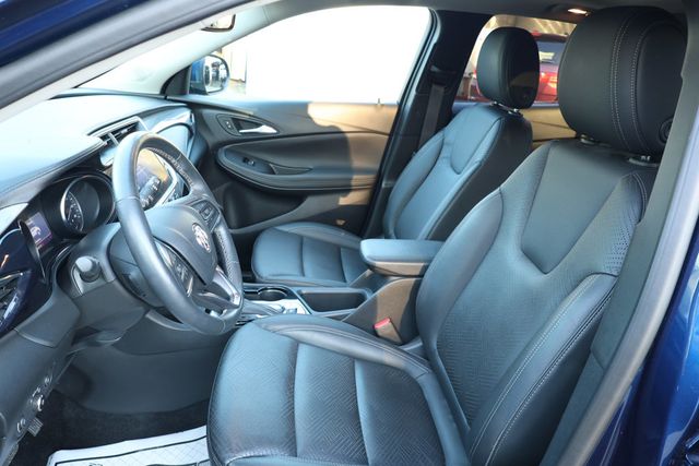 2023 Buick Encore GX 4dr Essence with Experience Buick Package & Hards-Free Liftgate - 22936147 - 19