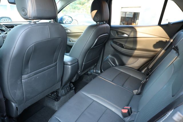 2023 Buick Encore GX 4dr Essence with Experience Buick Package & Hards-Free Liftgate - 22936147 - 20