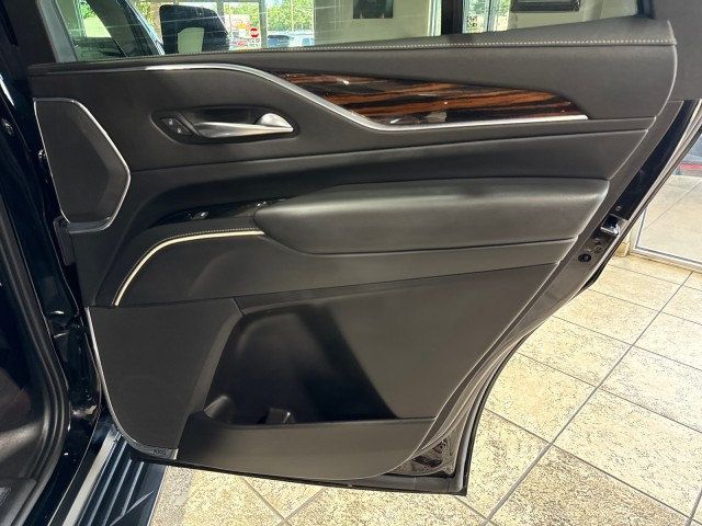 2023 Cadillac Escalade 4WD 4dr Premium Luxury - 22927018 - 29