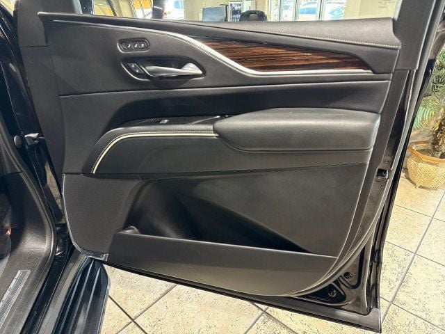 2023 Cadillac Escalade 4WD 4dr Premium Luxury - 22927018 - 32