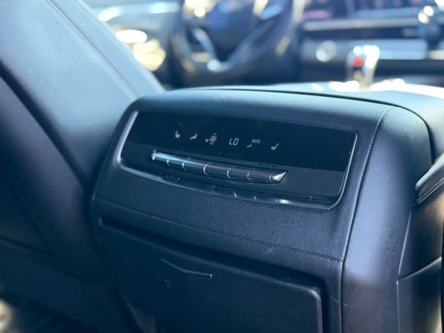 2023 Cadillac Escalade ESV RWD 4dr Luxury - 22935185 - 23