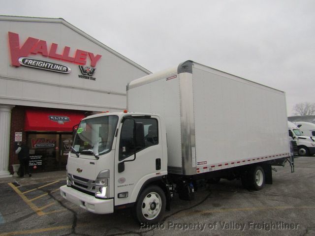 2023 Chevrolet 5500 LCF 20' Dry Van - 22726199 - 1